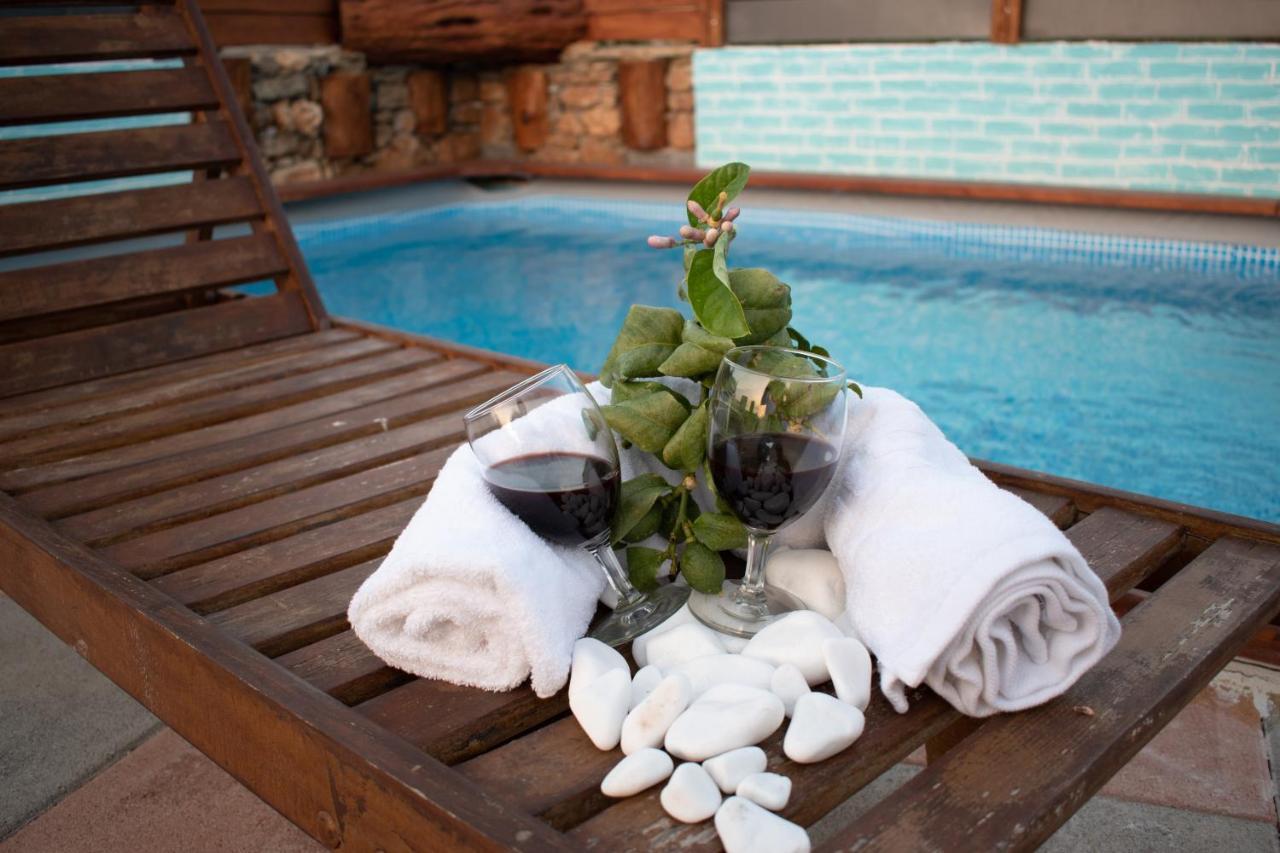 Haritos Holidays Home Pombia المظهر الخارجي الصورة